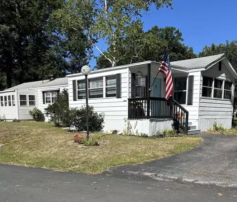 23 S Fuchsia Dr, Rochester, NH 03867