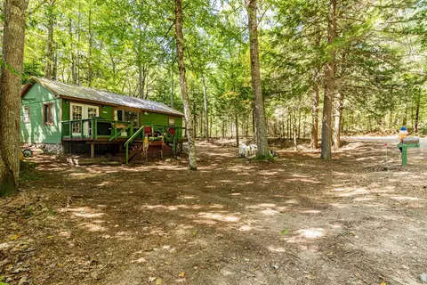 4 Elaine Rd, Middleton, NH 03887