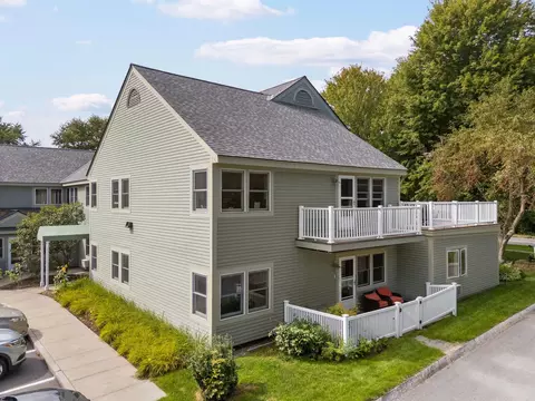 53 Lyme Rd #12, Hanover, NH 03755