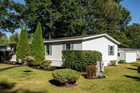 21 Oak Dr, North Hampton, NH 03862 photo 5