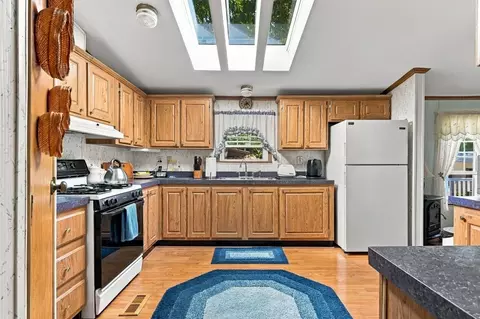 21 Oak Dr, North Hampton, NH 03862 photo 14