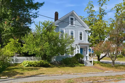 45 Rumford St, Concord, NH 03301