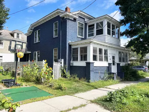 18 Strong St, Burlington, VT 05401