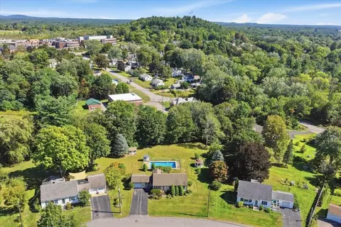 View/Area - 18 Crescent Ave, Dover, NH 03820 photo 6 of 7