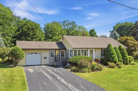 Exterior - 18 Crescent Ave, Dover, NH 03820 photo 19 of 19