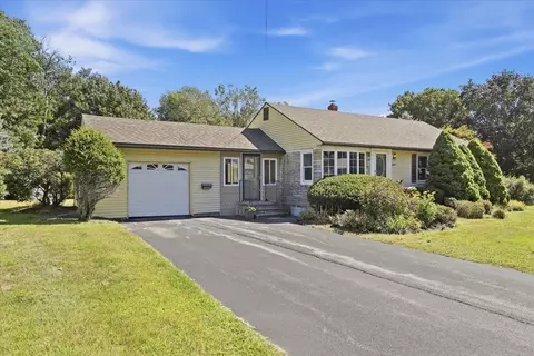 Exterior - 18 Crescent Ave, Dover, NH 03820 photo 16 of 19