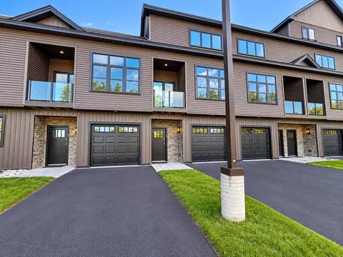 12 Cobblestone Ct UNIT 2, Laconia, NH 03246