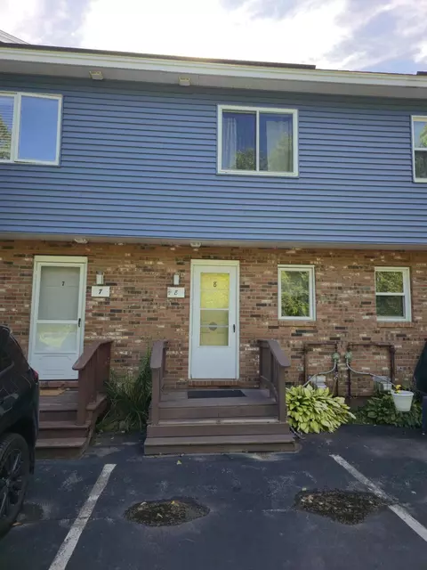 220 Mascoma St #8, Lebanon, NH 03766