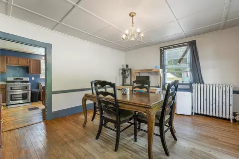 Dining - 5 Mountain Rd, Concord, NH 03301 photo 1 of 3