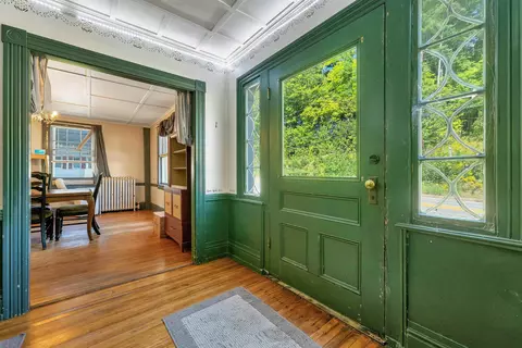 Entry Way - 5 Mountain Rd, Concord, NH 03301 photo 1 of 6