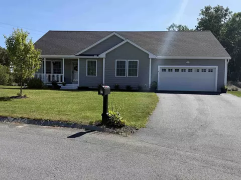 87 Bentley Way, Manchester, NH 03102