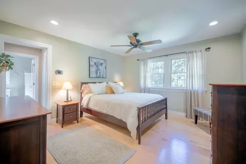 Bedroom - 68 Antler Loop, Dover, VT 05356 photo 1 of 6