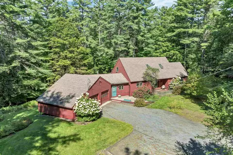 370 Hawk Pine Rd, Norwich, VT 05055