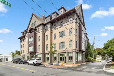 51 Islington St #303, Portsmouth, NH 03801