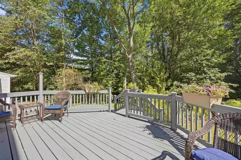 Exterior - 4 Clough St, Bow, NH 03304 photo 4 of 13
