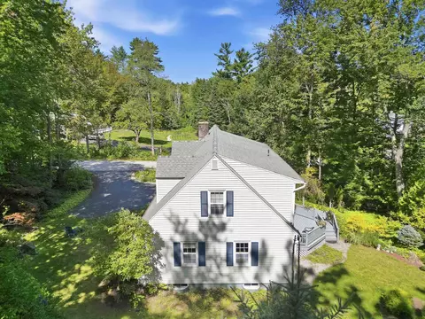 Exterior - 4 Clough St, Bow, NH 03304 photo 12 of 13