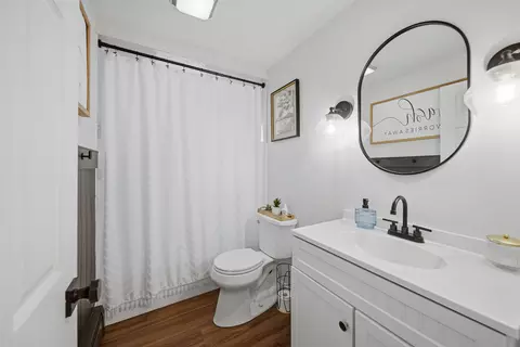 Bath - 17 Juniper Rd, Salem, NH 03079 photo 4 of 4