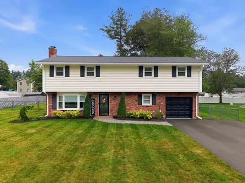 Exterior - 17 Juniper Rd, Salem, NH 03079 photo 2 of 14