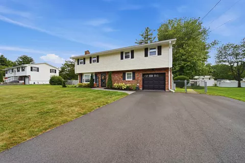 Exterior - 17 Juniper Rd, Salem, NH 03079 photo 12 of 14