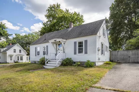 10 Sylvain St, Rochester, NH 03867