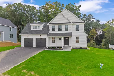 3 Cortland St, Hooksett, NH 03106