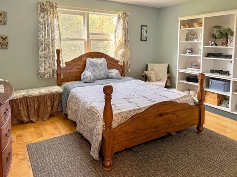 Bedroom - 2941 Center Rd, Hyde Park, VT 05655 photo 1 of 10