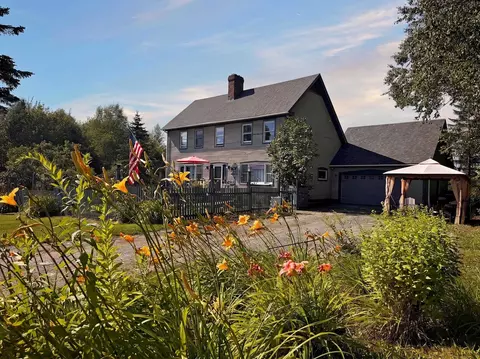 Exterior - 2941 Center Rd, Hyde Park, VT 05655 photo 1 of 12