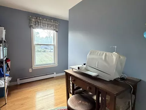 Bedroom - 163 Exeter Rd, Hampton Falls, NH 03844 photo 6 of 6