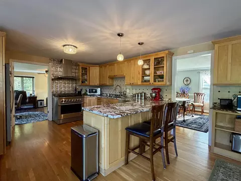 Kitchen - 163 Exeter Rd, Hampton Falls, NH 03844 photo 1 of 3