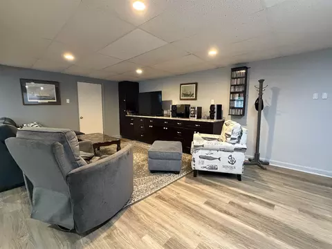 Living - 163 Exeter Rd, Hampton Falls, NH 03844 photo 5 of 5
