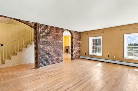 Living - 711 Central Ave #2, Dover, NH 03820 photo 2 of 6