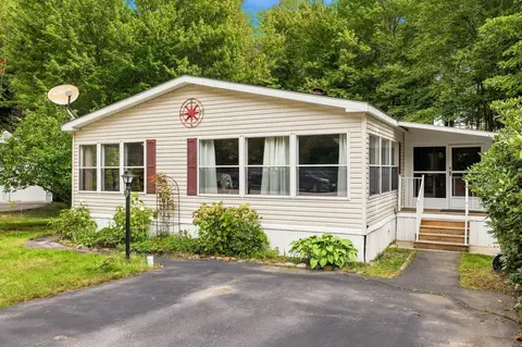 27 Morgan Rd, Rochester, NH 03868