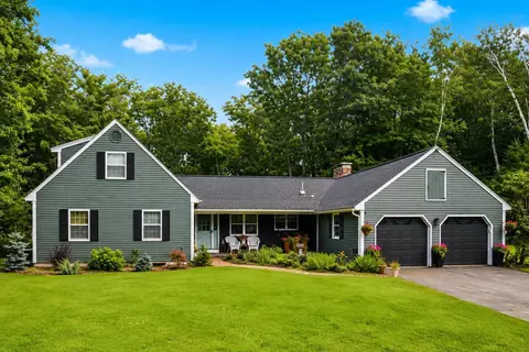 24 Snow Hill Dr, Hancock, NH 03449