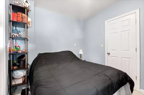 Bedroom - 65 Riverside Dr, Ashland, NH 03217 photo 1 of 7