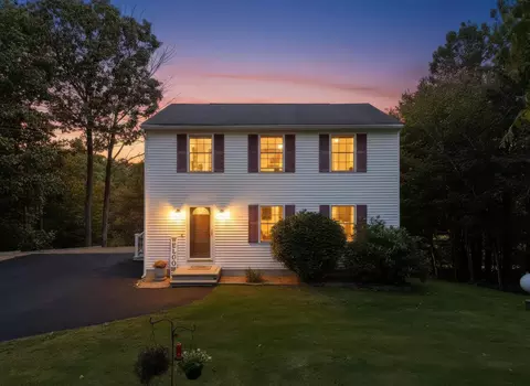 71 Jefferson Dr, Hillsborough, NH 03244