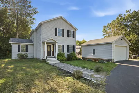 3 Clearwood Ln, Northfield, NH 03276
