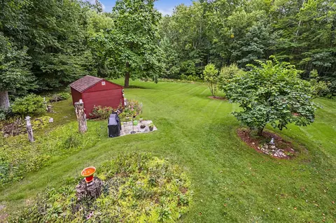 Exterior - 2 5 Cunningham Dr, Derry, NH 03038 photo 9 of 15