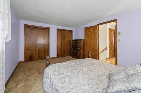 Bedroom - 2 5 Cunningham Dr, Derry, NH 03038 photo 3 of 4