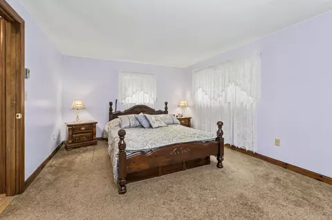 Bedroom - 2 5 Cunningham Dr, Derry, NH 03038 photo 2 of 4