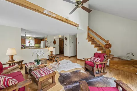 Living - 2 5 Cunningham Dr, Derry, NH 03038 photo 2 of 6