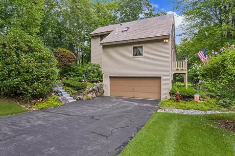 Exterior - 2 5 Cunningham Dr, Derry, NH 03038 photo 6 of 15