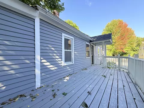 Exterior - 23 Jackson St, Concord, NH 03301 photo 2 of 9