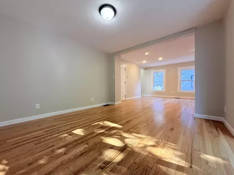Living - 23 Jackson St, Concord, NH 03301 photo 5 of 5