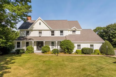 16 Cherry Hill Rd, Claremont, NH 03743