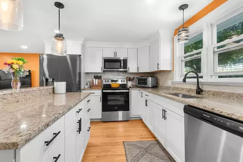 252 Green St, Somersworth, NH 03878