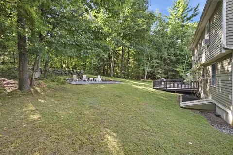 Exterior - 1 Hope Ln, Bow, NH 03304 photo 13 of 15