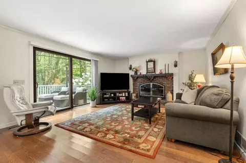 Living - 39 Ashbrook Dr, Hampton, NH 03842 photo 2 of 3