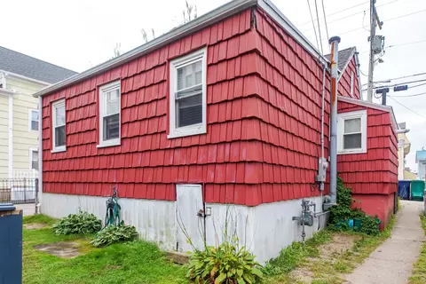 Other - 4 H St, Hampton, NH 03842 photo 1 of 5
