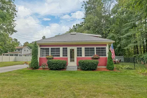 49 River Rd, Concord, NH 03303