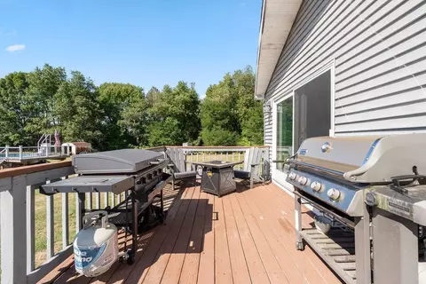 Exterior - 5 Alder Ln, Dover, NH 03820 photo 5 of 5